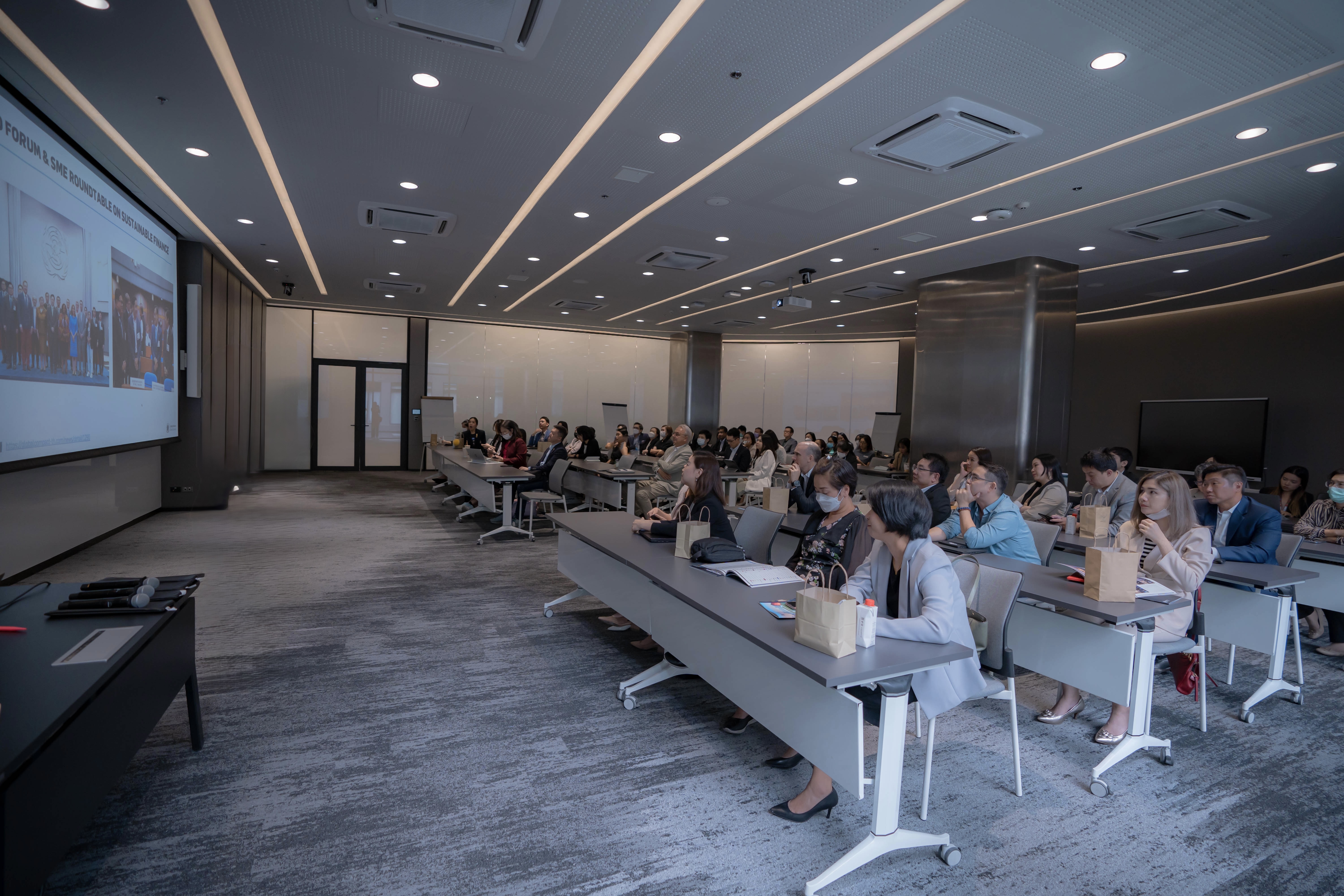 Professional seminar environment with engaged audience